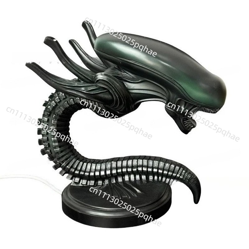Alien Creature Light Stand, Be - огляд і ціна Lighting Decoration Stand